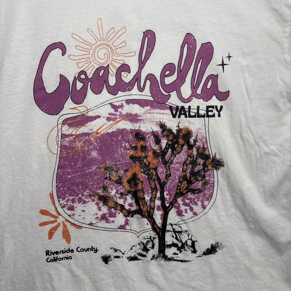 Girl Dangerous Coachella Valley Graphic Tee White Medium - Picture 2 of 5